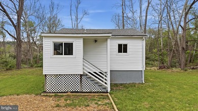 NEW PRICE ON THREE RIVERFRONT ACRES! Get away from it all only - photo 5