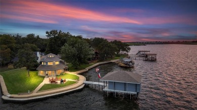 Lake Home For Sale in Trinidad, Texas