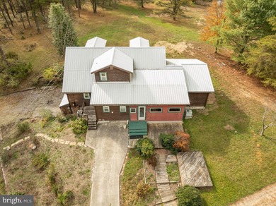 Almost 10 acres, room for Livestock. 3078 sq feet building with - photo 4
