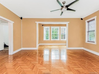 Welcome to 1858 Phelan Place in the Morris Heights section of - photo 9