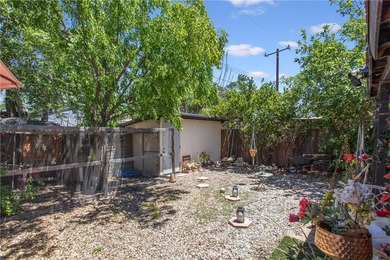 Spacious and unique 4-bedroom, 2-bath home in South San - photo 20