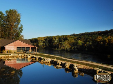Table Rock Lake Home Sale Pending in Branson Missouri