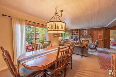 A rarely offered Lake Placid end unit condominium with 4 - photo 7