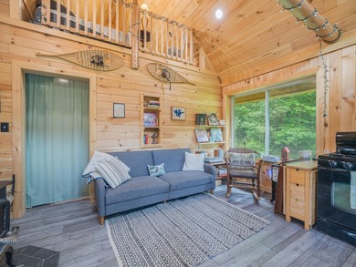 Are you searching for a private mountain retreat featuring a - photo 7