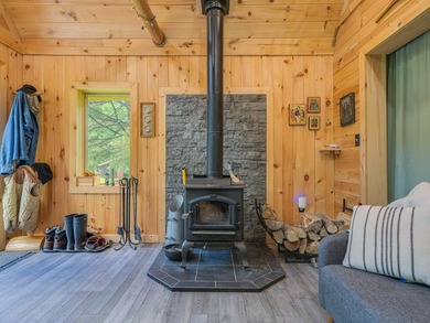 Are you searching for a private mountain retreat featuring a - photo 10