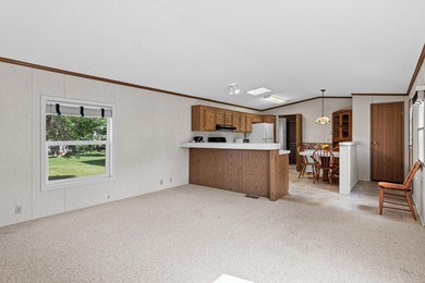 Two bedroom two bathroom well maintained home within the - photo 4