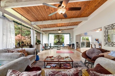 Nestled in a highly desirable Hawaii Kai neighborhood, this - photo 8