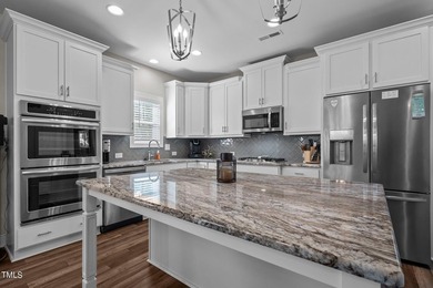 Better than new home in Golf Course community!!Come and see this - photo 11