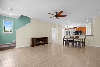 Welcome to 127 Greenwich Circle, a beautifully situated end-unit - photo 15