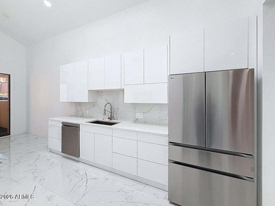 Totally remodeled 2025 Designed by renowned Architect, Award - photo 18