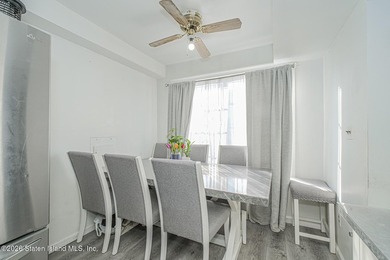 Newly Renovated 3-Bedroom Townhouse in the Heart of Mariners - photo 19
