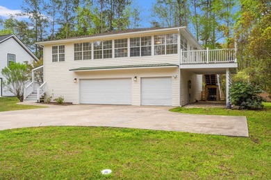 Tucked away in Hagley Estates, this unique 3-bedroom, 3-bath - photo 1