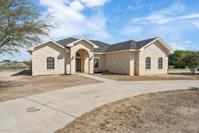 Lake Amistad Home For Sale in Del Rio Texas
