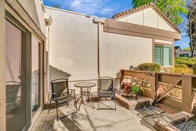 BACK ON THE MARKET - SPECTAULAR SINGLE LEVEL VILLA - located in - photo 27