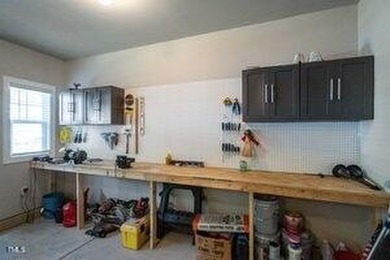 Better than new home in Golf Course community!!Come and see this - photo 41