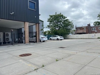Medical office building on busy Francis Lewis Boulevard. For - photo 5