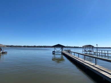 Wide Open Water, Unique Property, Cedar Creek Lake. - Lake Home Under Contract in Gun Barrel City, Texas
