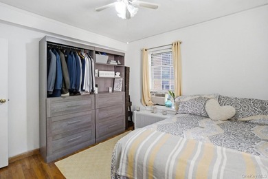 Step into this bright and inviting 1-bedroom, 1-bathroom home in - photo 9
