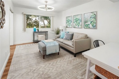 Beautiful Marina Del Rey townhome located in the highly - photo 13