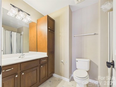 Spacious Townhouse In Mountain Island Area. Convenient To Hwy 16 - photo 16