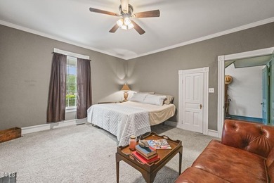 Begin your family's next chapter in this vintage 4 Bedroom, 2.5 - photo 17