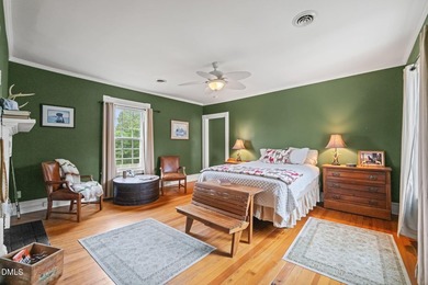 Begin your family's next chapter in this vintage 4 Bedroom, 2.5 - photo 20