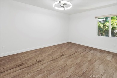 Beautiful Marina Del Rey townhome located in the highly - photo 21