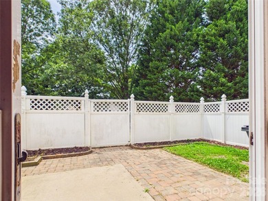 Spacious Townhouse In Mountain Island Area. Convenient To Hwy 16 - photo 24