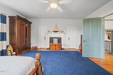 Begin your family's next chapter in this vintage 4 Bedroom, 2.5 - photo 24