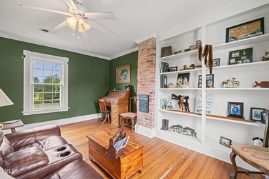 Begin your family's next chapter in this vintage 4 Bedroom, 2.5 - photo 26