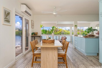 Welcome home to this stunning waterfront townhome in a prime - photo 8