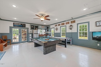 Begin your family's next chapter in this vintage 4 Bedroom, 2.5 - photo 46