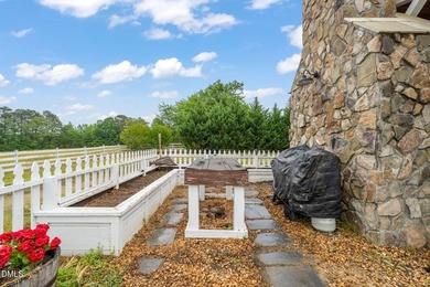 Begin your family's next chapter in this vintage 4 Bedroom, 2.5 - photo 47