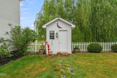 Begin your family's next chapter in this vintage 4 Bedroom, 2.5 - photo 48
