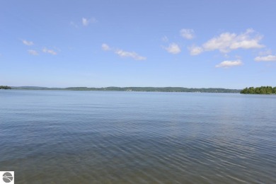 Lake Leelanau Acreage For Sale in Traverse City Michigan