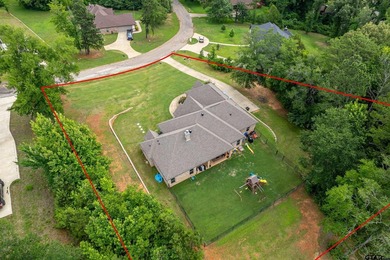 If you've been looking for a move-in-ready home with space to - photo 2