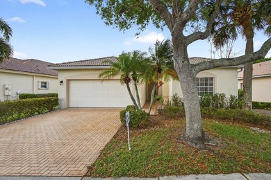 Rare 4/2/2 in ultra convenient Andros Isle. 4 full sized - photo 3