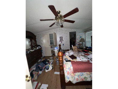 3 bedroom 2 bath home on .67 of an acre, fenced back yard, 2 car - photo 10
