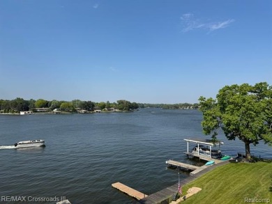 Lake Condo For Sale in Belleville, Michigan