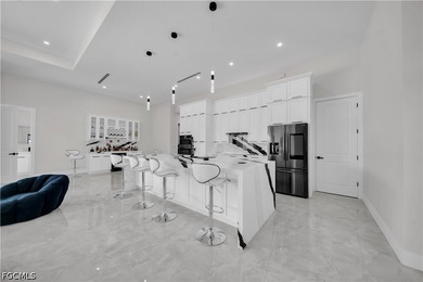 POOL HOME - RV PARKING - OUTDOOR KITCHEN - RESORT LIVING Welcome - photo 9