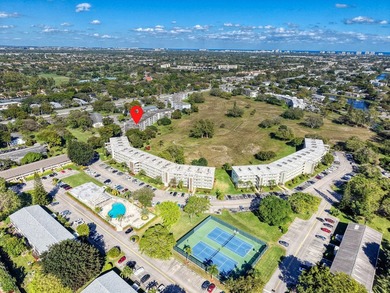 A rare opportunity to own a bright and spacious 2 bedroom, 2 - photo 40