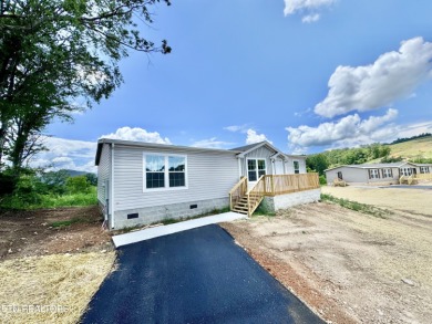 Norris Lake Home For Sale in New Tazewell Tennessee