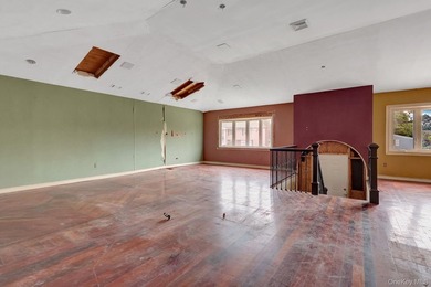 Hi-Ranch Style Home. This Home Features 6 Bedrooms, 2 Full Baths - photo 5