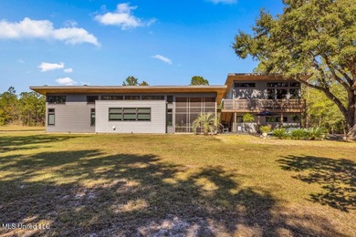 Looking for a 3-bedroom home? This one offers a great solution - photo 12