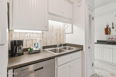 Welcome to your coastal retreat at 204 Olive Way! Ideally - photo 15