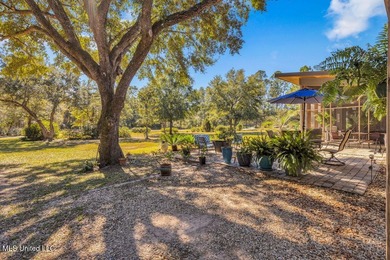 Looking for a 3-bedroom home? This one offers a great solution - photo 17