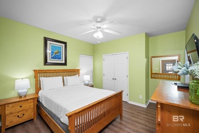 This beautifully maintained 3-bedroom, 2-bath cottage offers the - photo 21