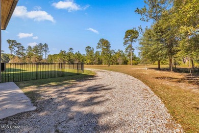 Looking for a 3-bedroom home? This one offers a great solution - photo 21