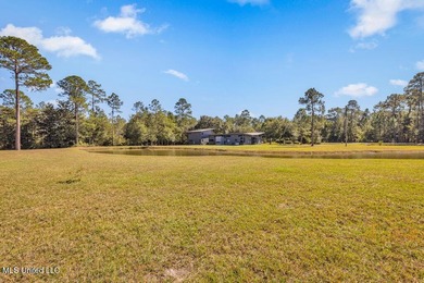 Looking for a 3-bedroom home? This one offers a great solution - photo 25