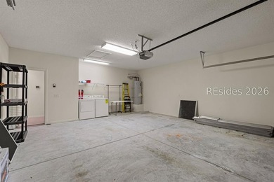 Gently used as a second home, this immaculate 2-bedroom, 2-bath - photo 27